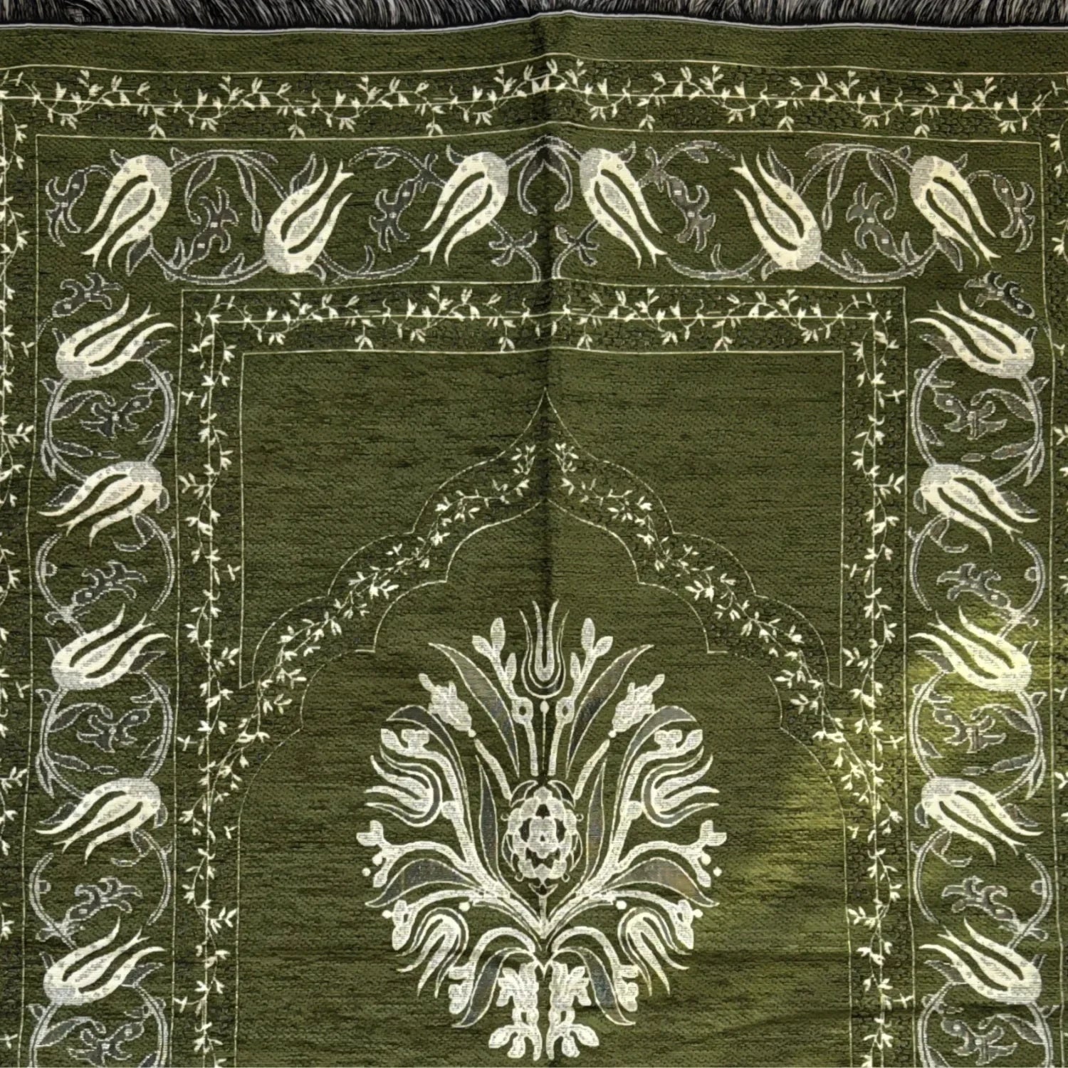 Gebetsteppich Seccade mit Mihrab in Moosgrün Oriental-Style | Oriental-Style