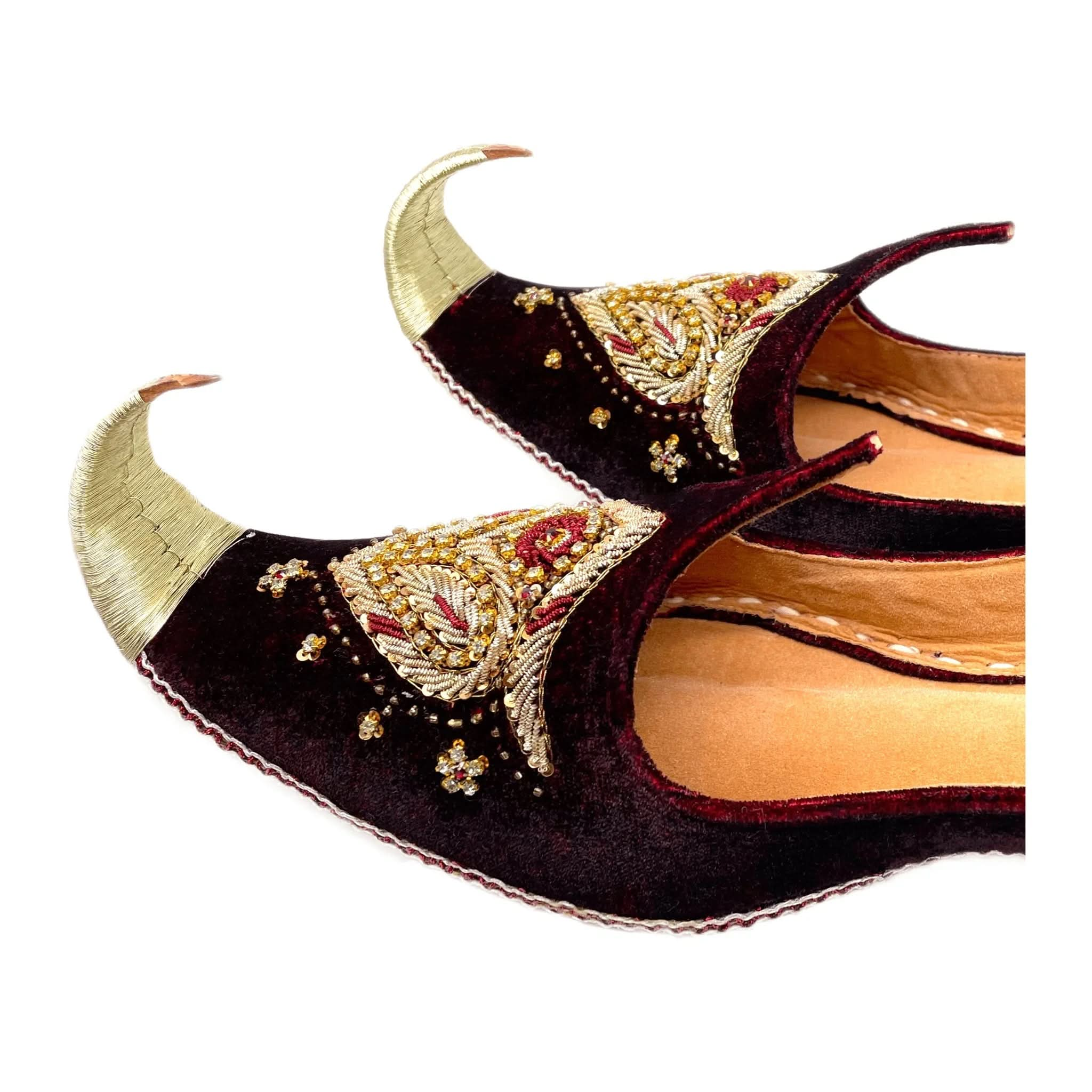 Orientalische Schnabelschuhe - Khussa Schuhe in Dunkelrot – Duft von Oriental - Style | oriental - style.de