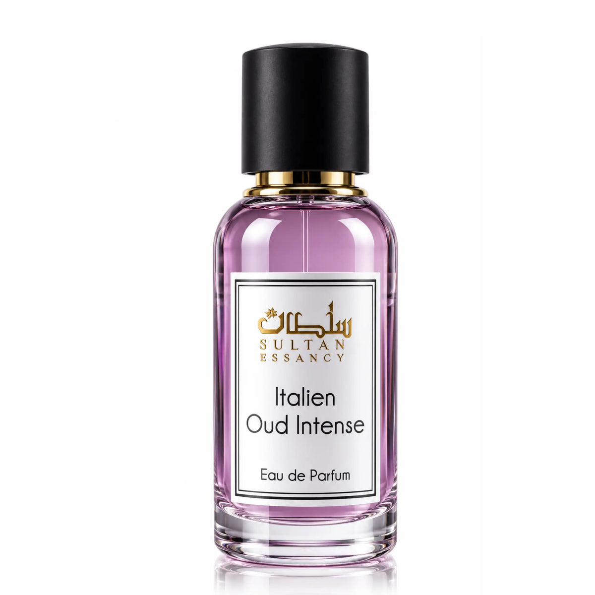 Italien Oud Intense von Sultan Essancy – orientalisches Eau de Parfum im transparenten Glasflakon mit helllila Flüssigkeit, schwarzem Verschluss, goldfarbenem Halsring und weißem Etikett mit goldener Markenprägung.