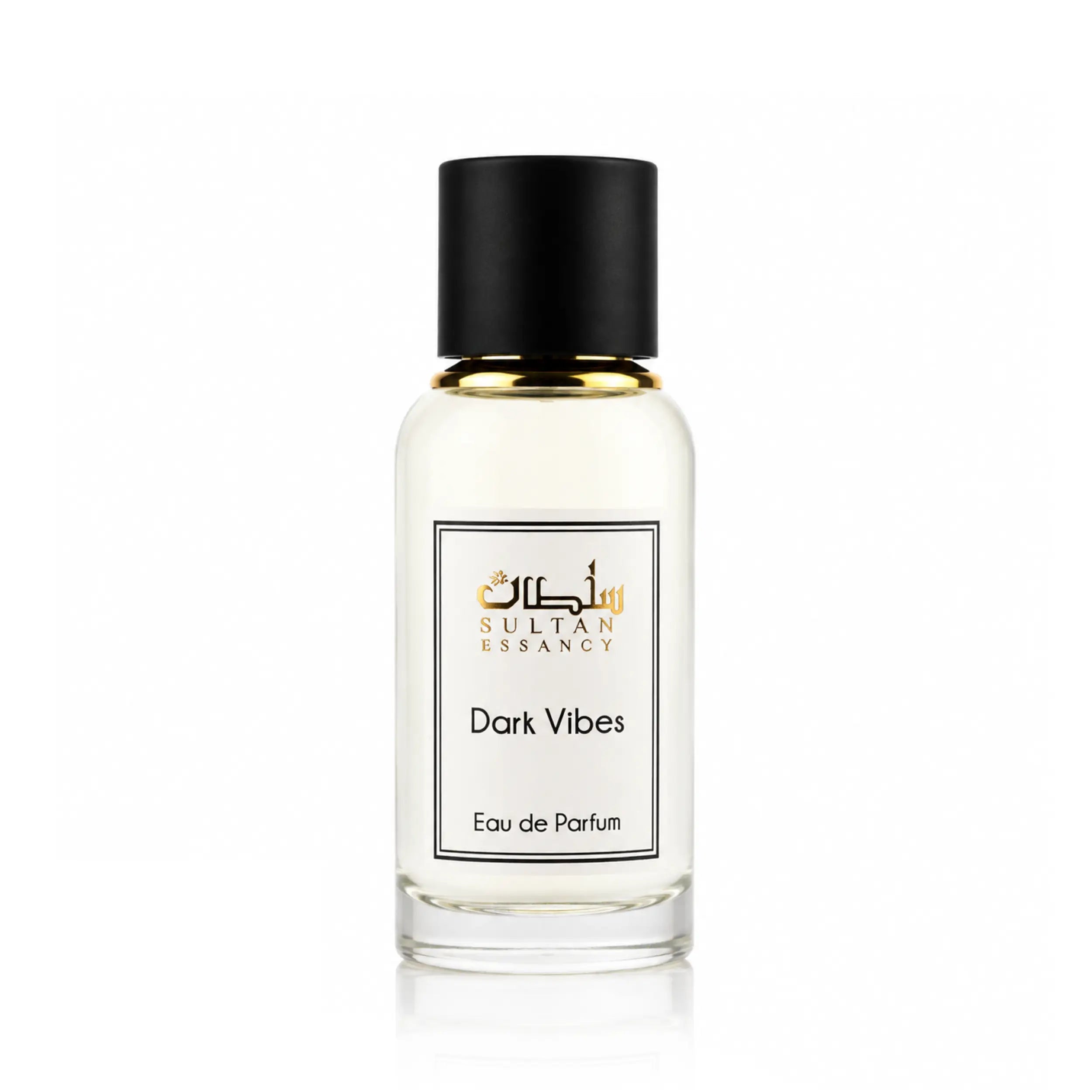 Sultan Essancy Dark Vibes Eau de Parfum Flakon auf weißem Hintergrund mit klarer Glasoptik und hochwertiger Produktfotografie