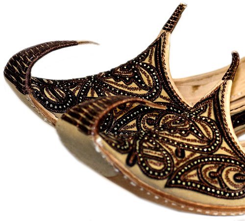 Indische Schnabelschuhe - Khussa Schuhe in Braun - Schwarz – Duft von Oriental - Style | oriental - style.de