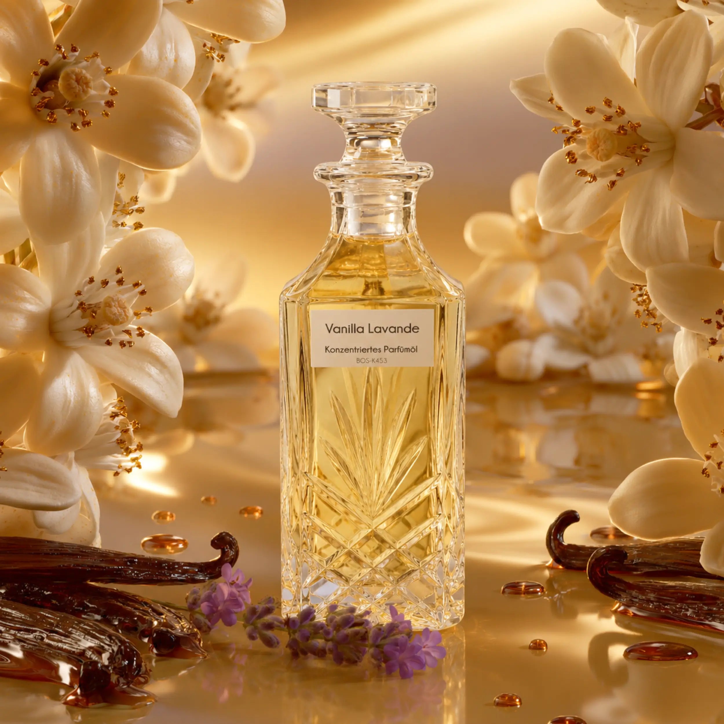 Vanilla Lavande von Sultan Essancy Parfümöl in goldener Duftkulisse, cremiger Vanilleduft für Damen mit Lavendel, Orangenblüte, Vanillekaviar und Rum